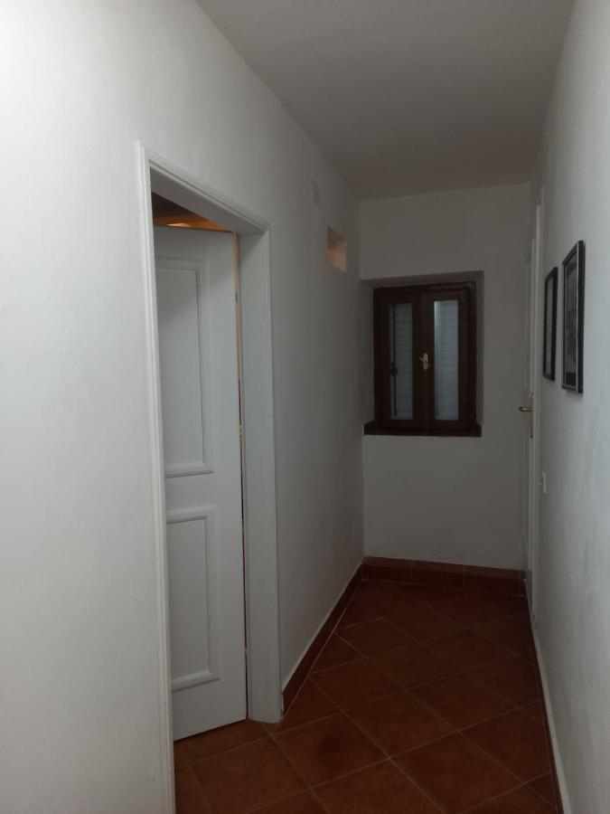 Apartment Katarina Рисан Екстериор снимка